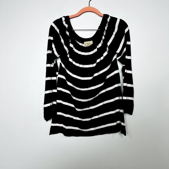 Chaser NWOT Striped Off The Shoulder Oversized Long Sleeve Top Blue Size Medium - Picture 1 of 5